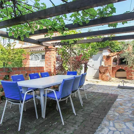 Apartment Spadici Luna