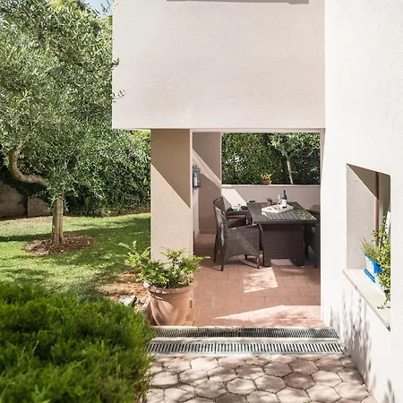 Apartment Spadici Luna *